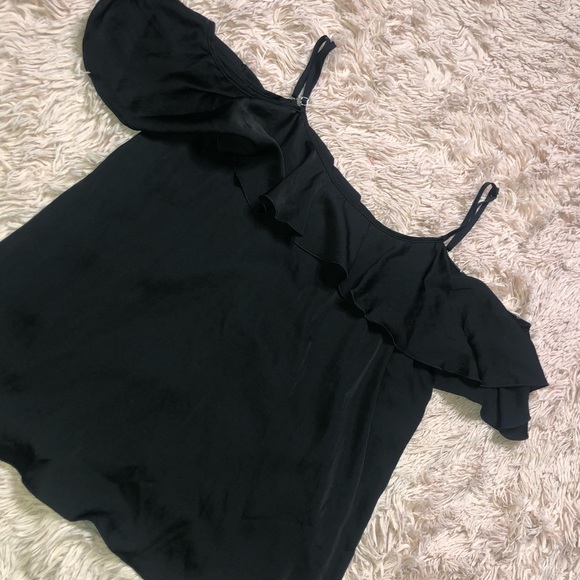 Victoria’s Secret Swim Cover Up Top - Picture 3 of 7